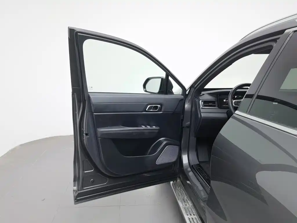Li Auto Li ONE — миниатюра 8