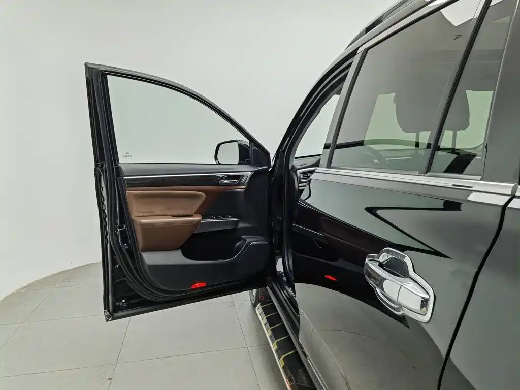 GAC Motor Trumpchi GS8 — миниатюра 8