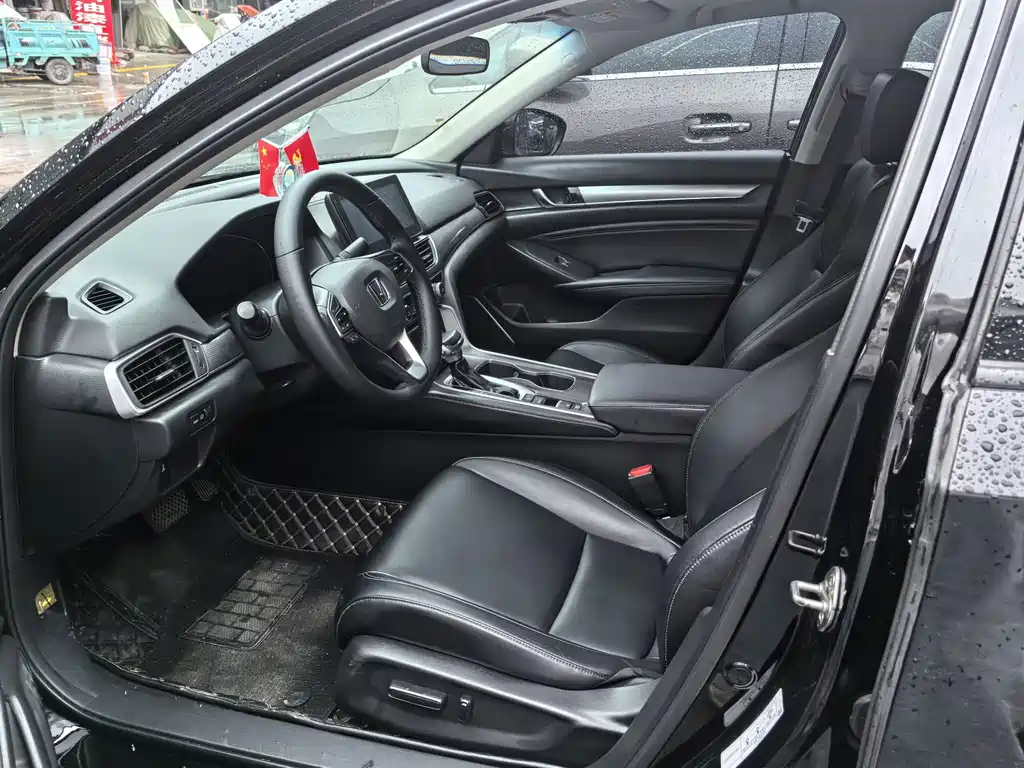 Honda Accord — миниатюра 7