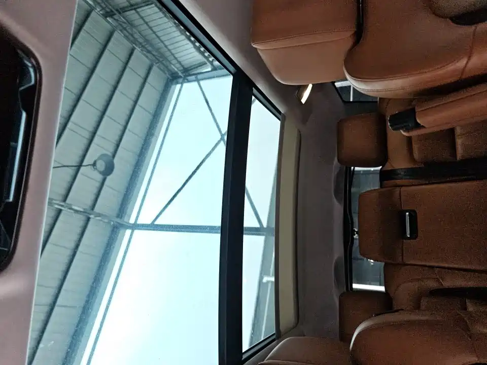 Land Rover Sport — миниатюра 12