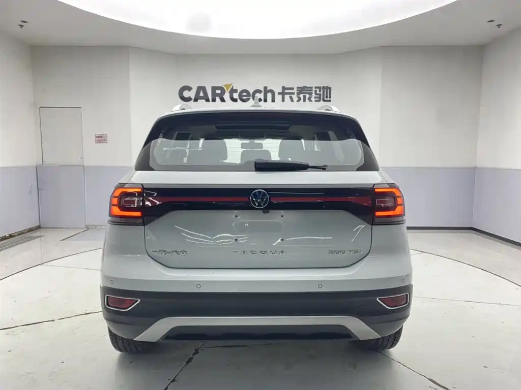 Volkswagen Tacqua 2023 200TSI DSG Smart Connect