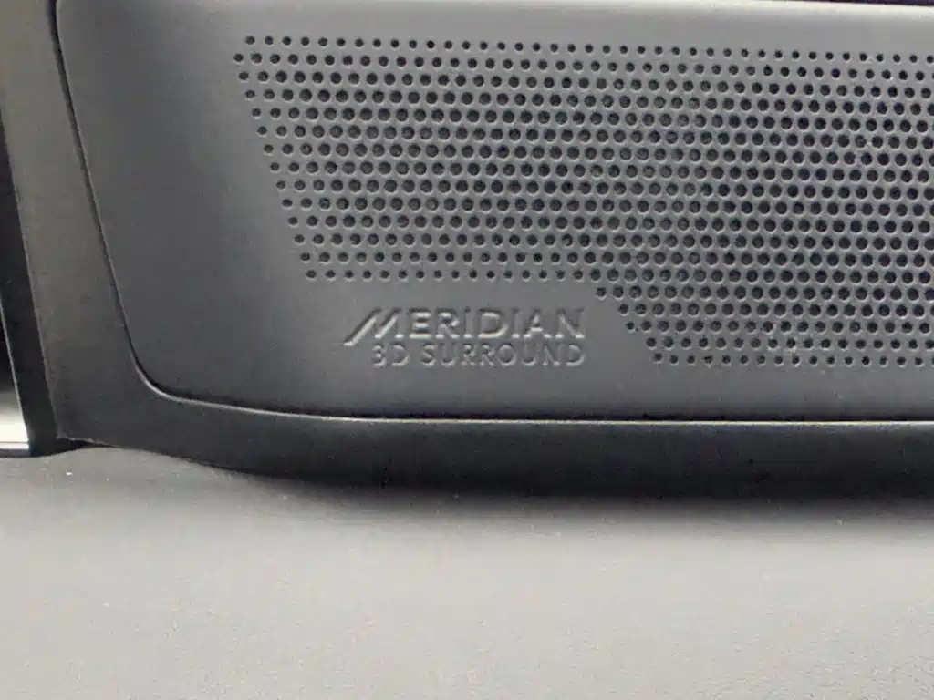 Land Rover Sport PHEV — миниатюра 18