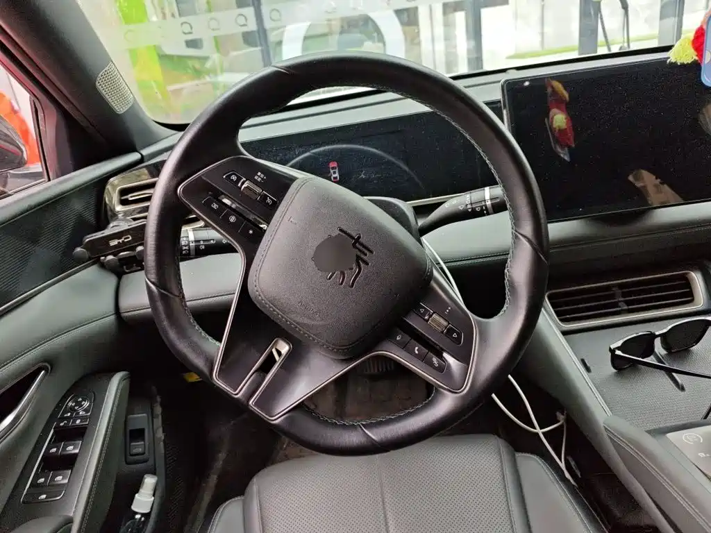 BYD Qin L — миниатюра 6