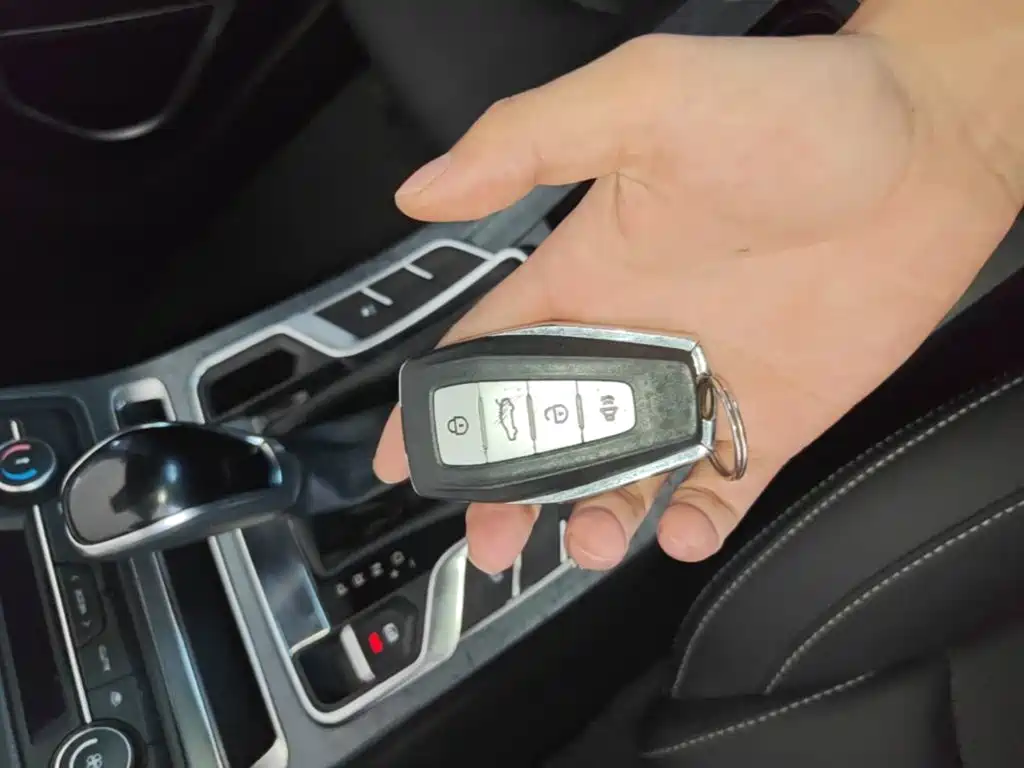 Geely Emgrand — миниатюра 9