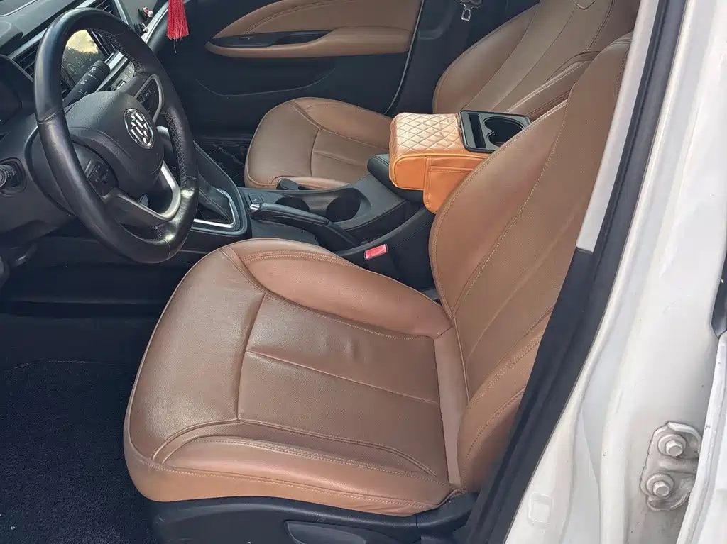 Buick Excelle — миниатюра 9
