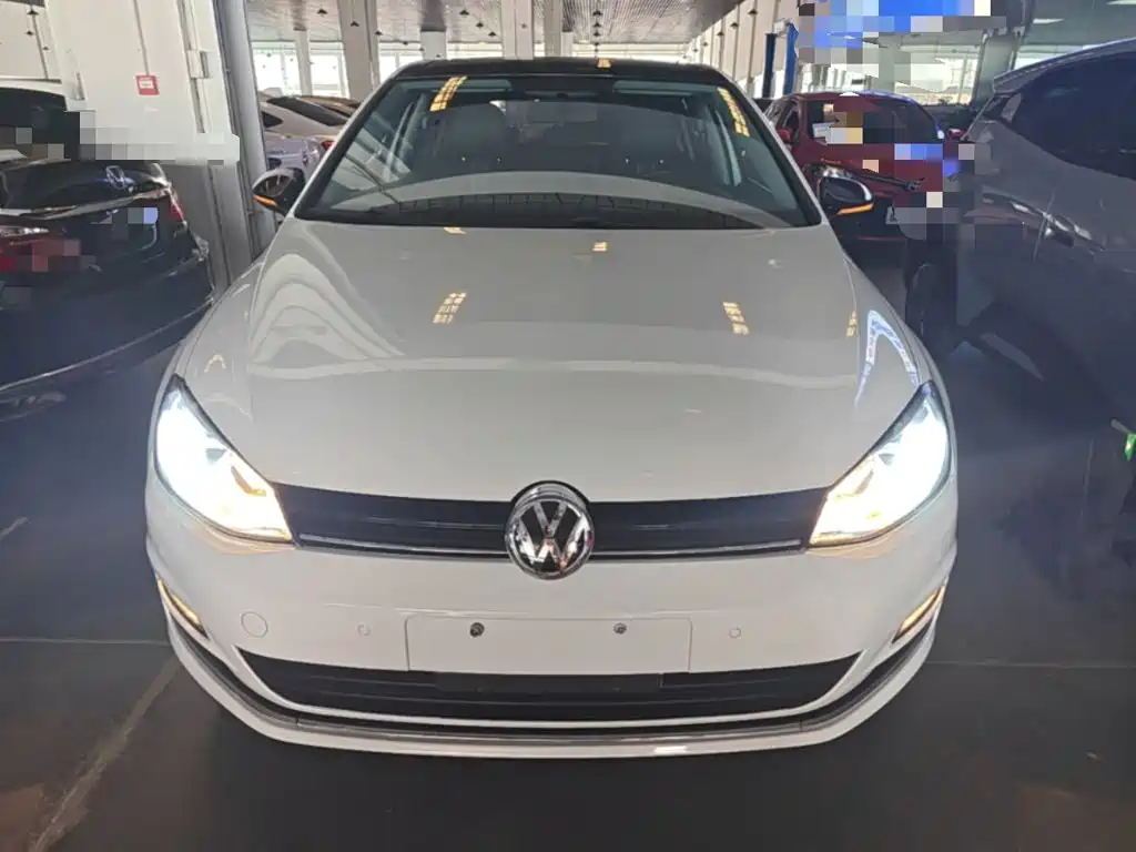 Volkswagen Golf — миниатюра 3