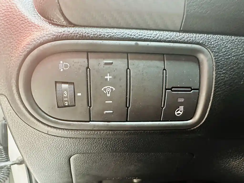 Kia K3 2015 1.6L AT GLS