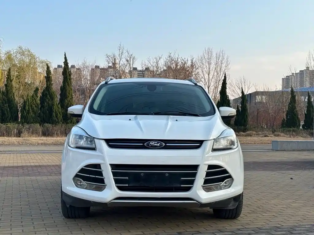 Ford Kuga — миниатюра 2