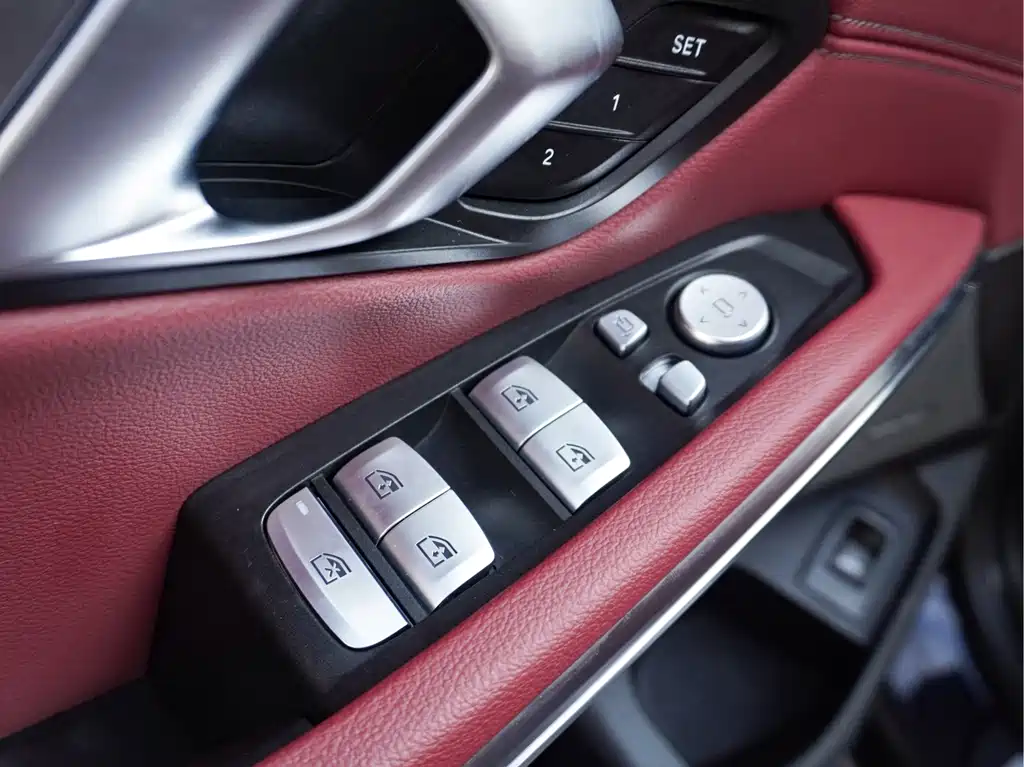 BMW 3 Series — миниатюра 9