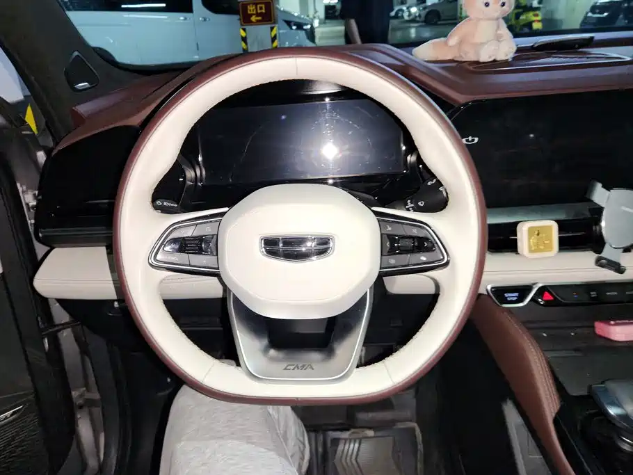Geely Xingyue L — миниатюра 15