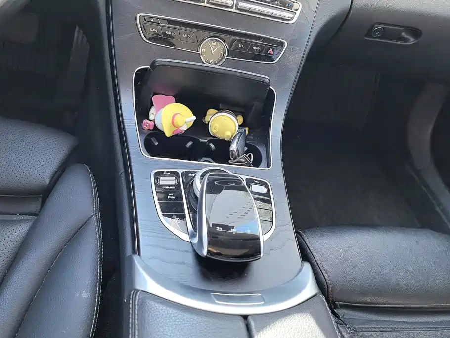 Mercedes-Benz C-Class — миниатюра 16