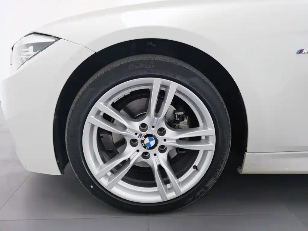 BMW 3 Series — миниатюра 17