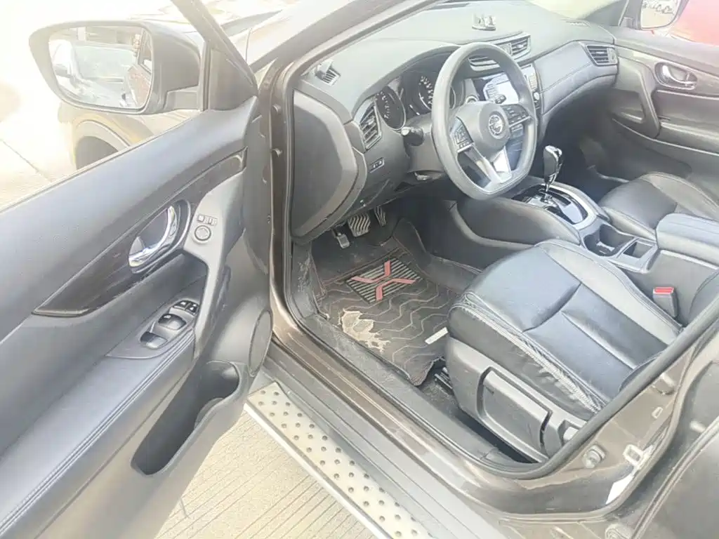 Nissan X-Trail — миниатюра 16