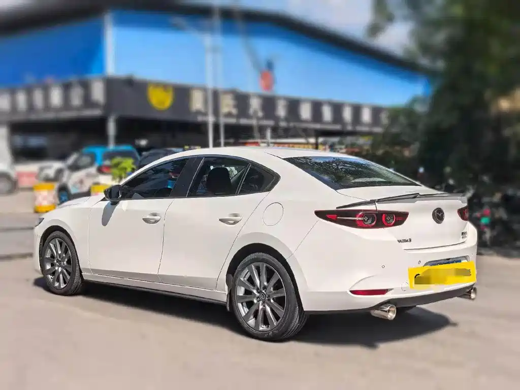 Mazda 3 Axela — миниатюра 6