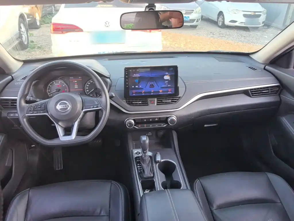 Nissan Teana — миниатюра 10