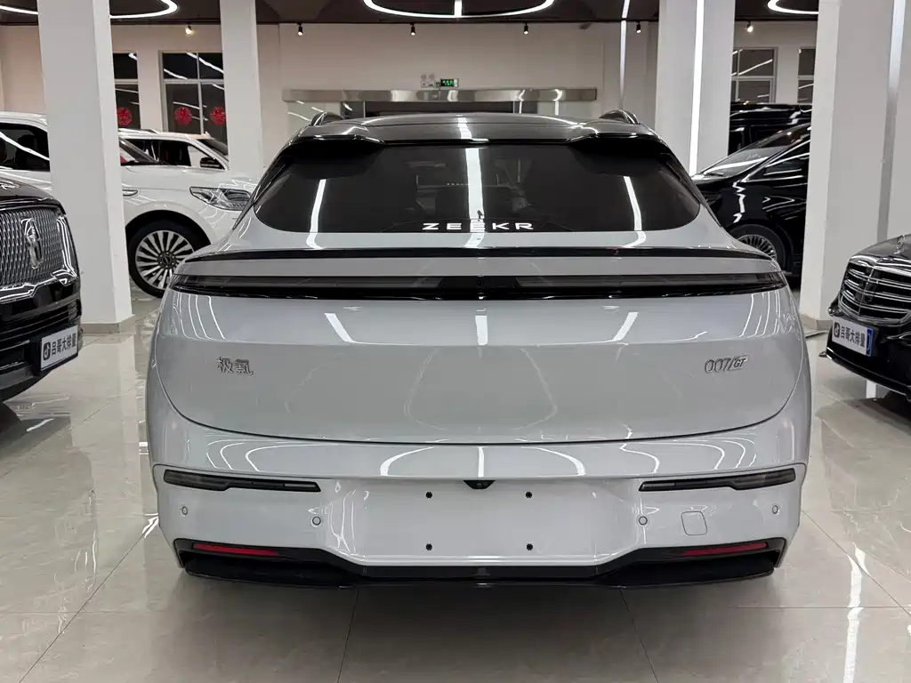Zeekr 007GT — миниатюра 15