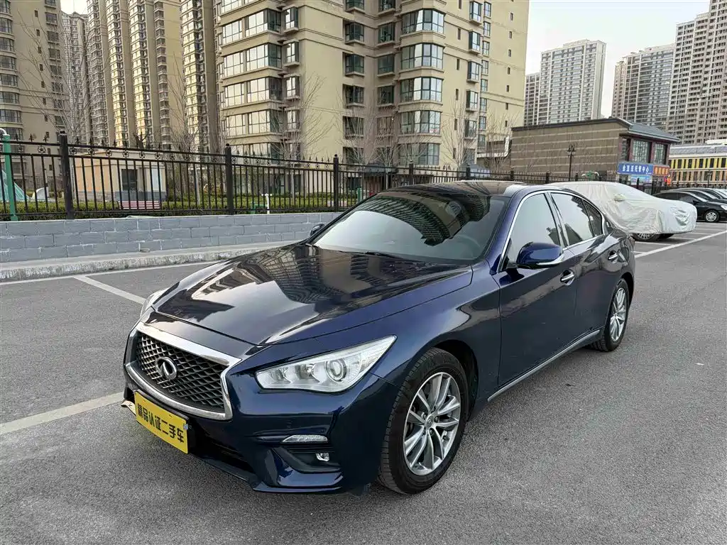 Infiniti Q50L 2020