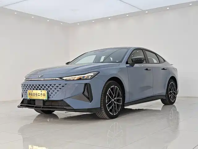 CHANGAN UNI V SMART IDD 2024