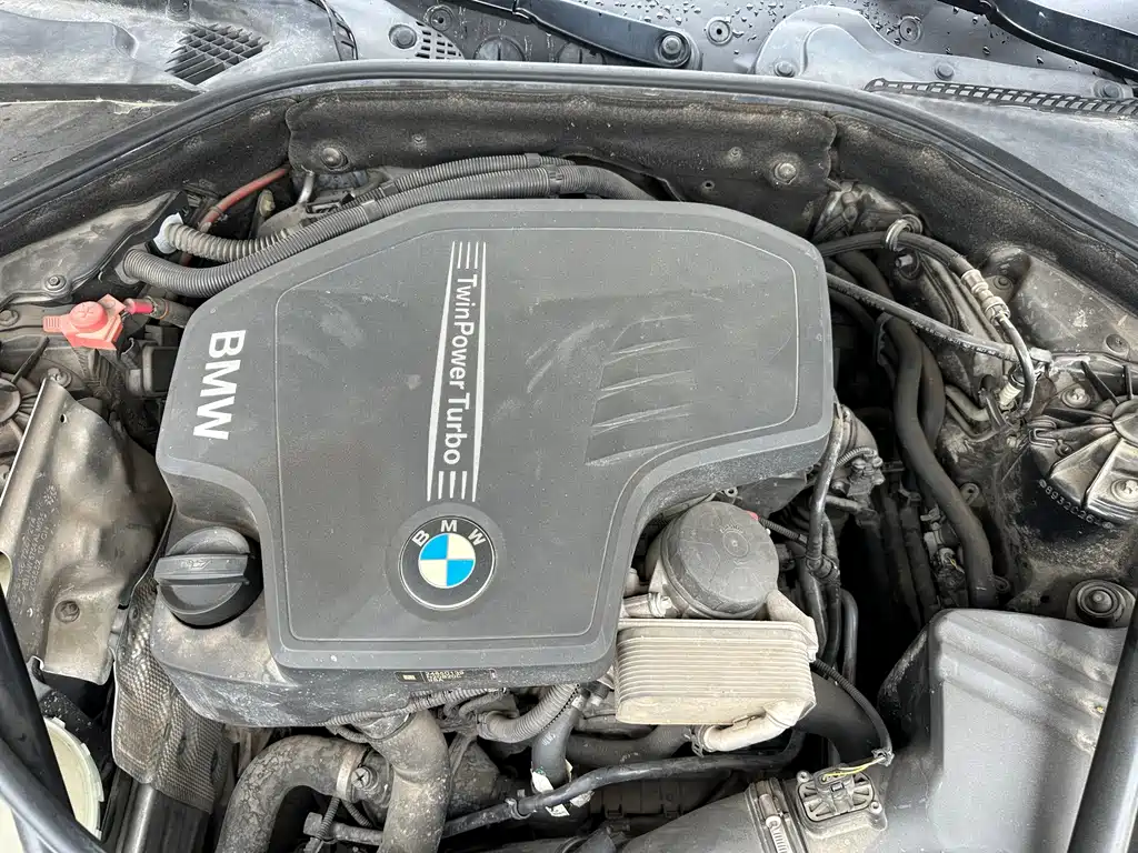 BMW 5 Series — миниатюра 20