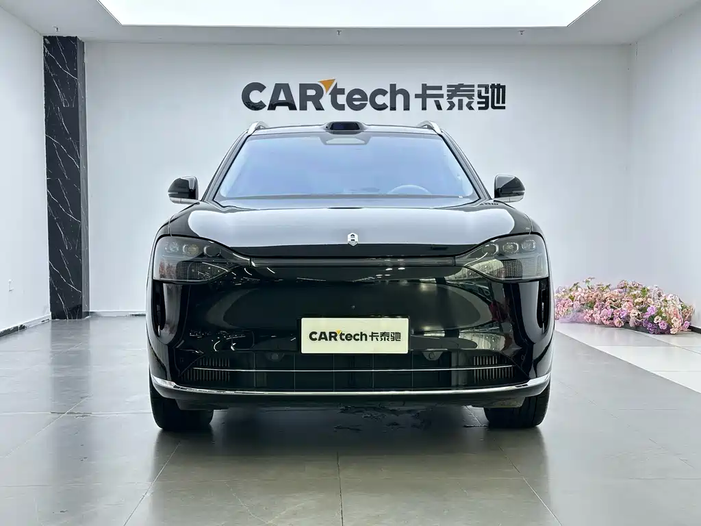 AITO ASK THE WORLD M9