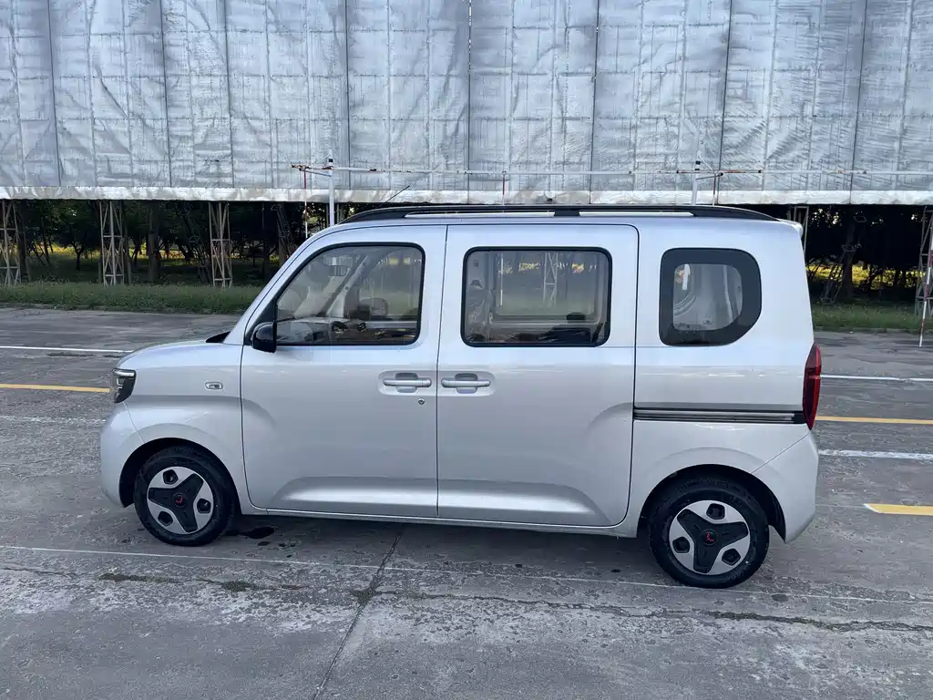 Wuling Zhiguang EV — миниатюра 7
