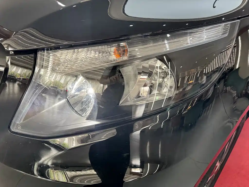 Mercedes-Benz Vito — миниатюра 27