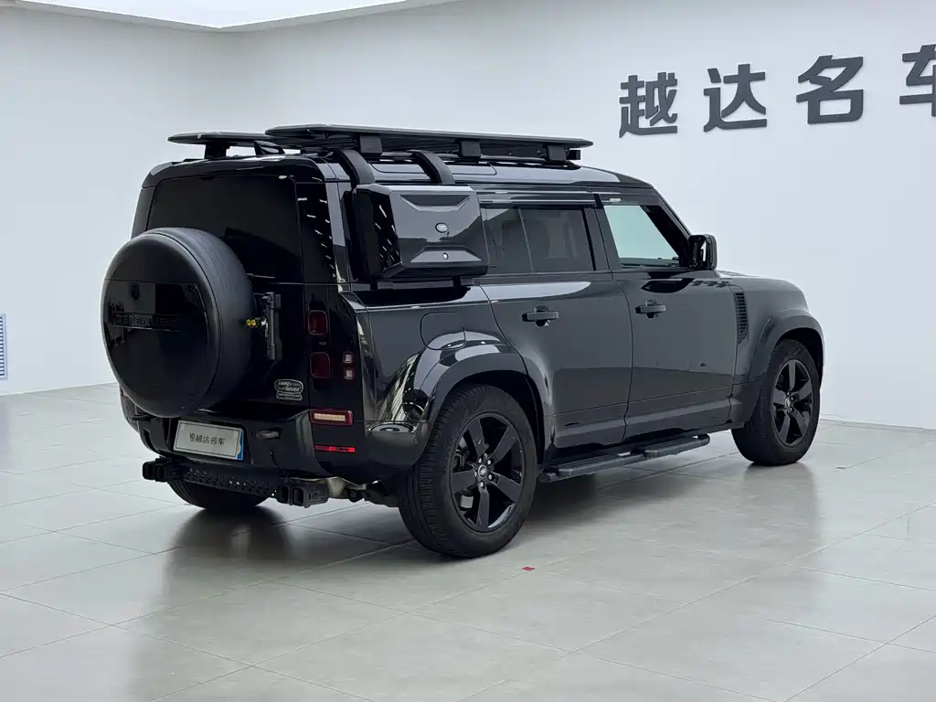 Land Rover Defender — миниатюра 19