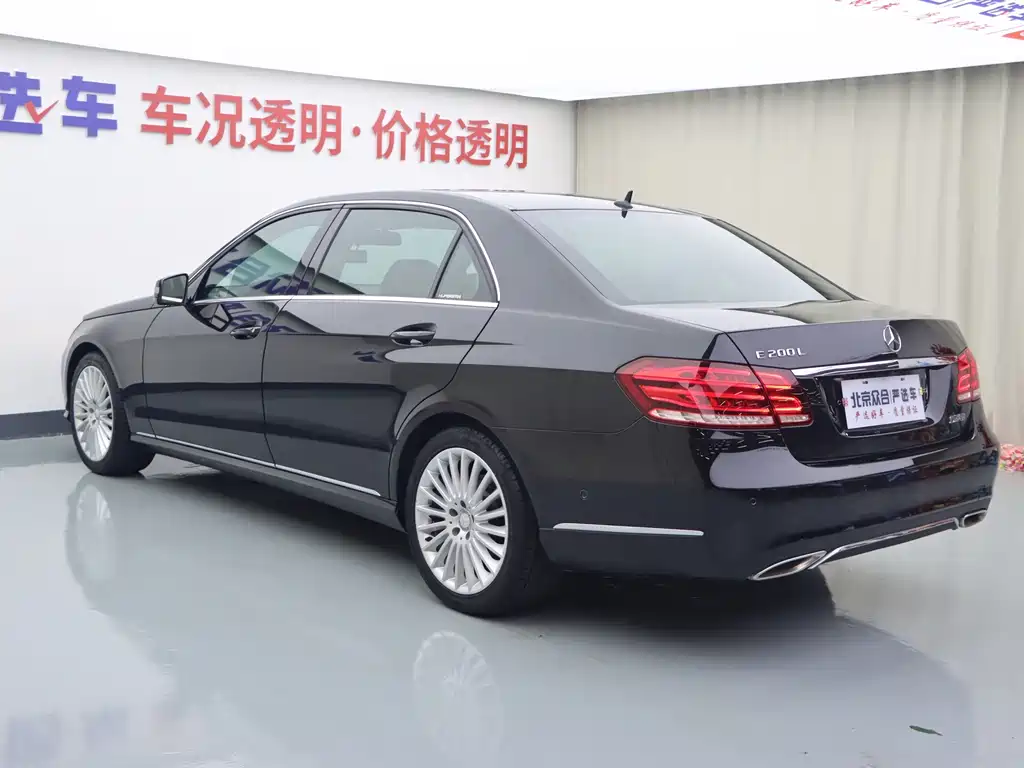 Mercedes-Benz E-Class — миниатюра 23