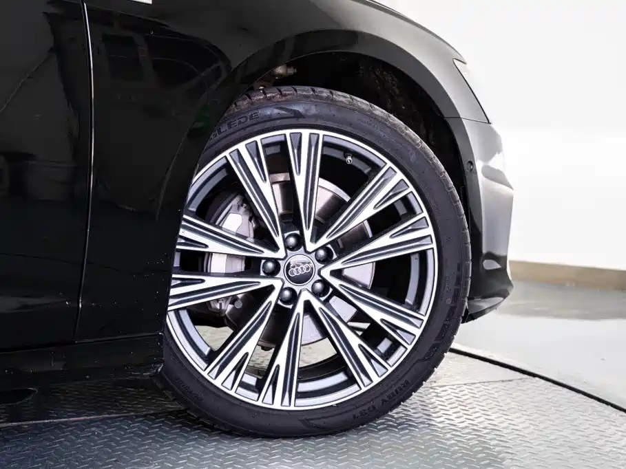 Audi A6L 2024 45 TFSI