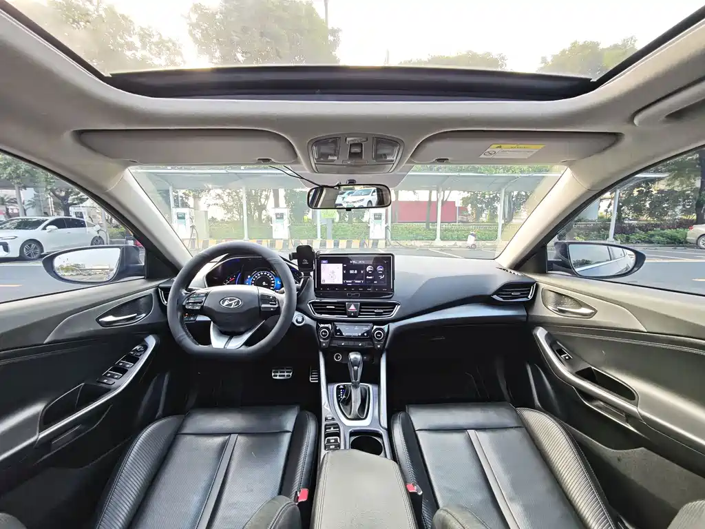 Hyundai Fista — миниатюра 6