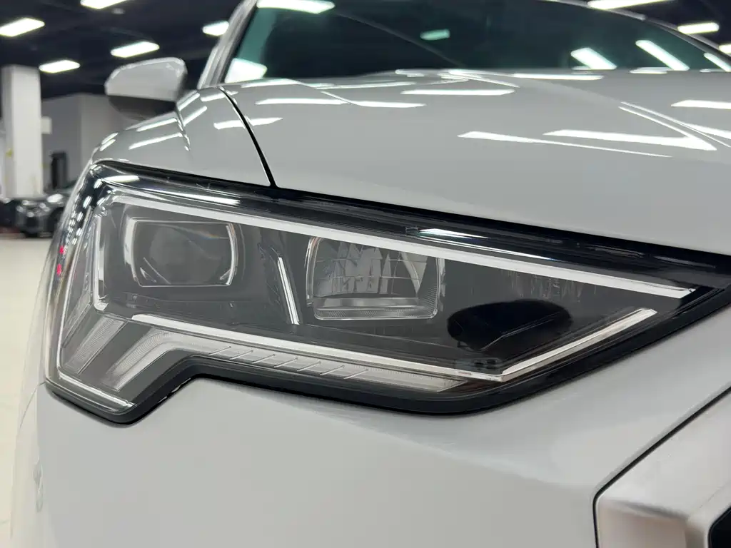 Audi Q3 2022 35 TFSI Fashion