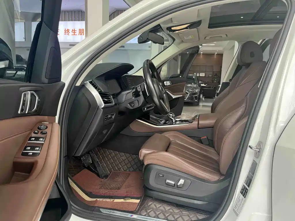 BMW X5 2019 xDrive40i M Sport