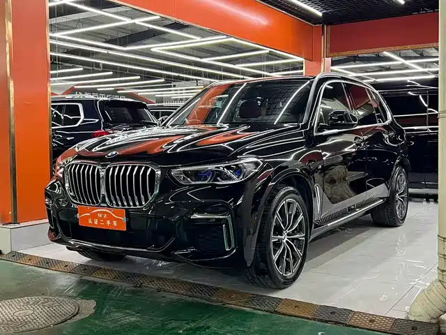 BMW X5 2023