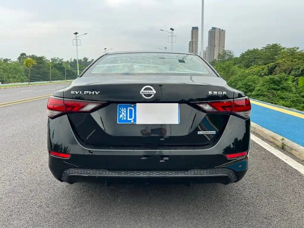 Nissan Sylphy — миниатюра 4