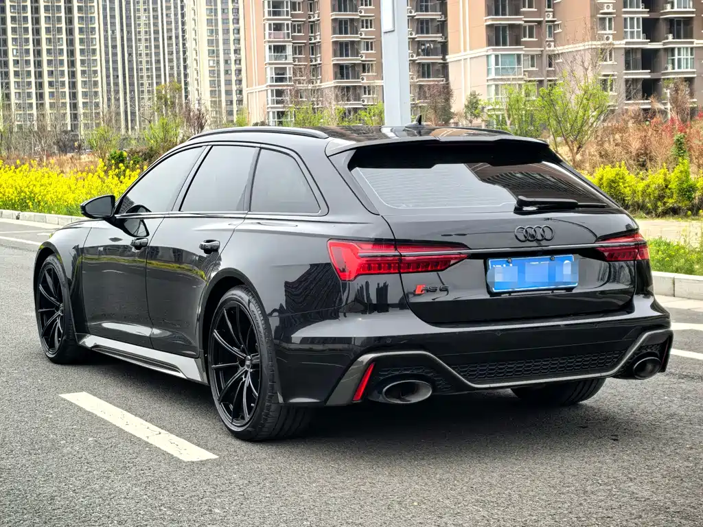 Audi RS 6 2024 RS 6 4.0T Avant performance
