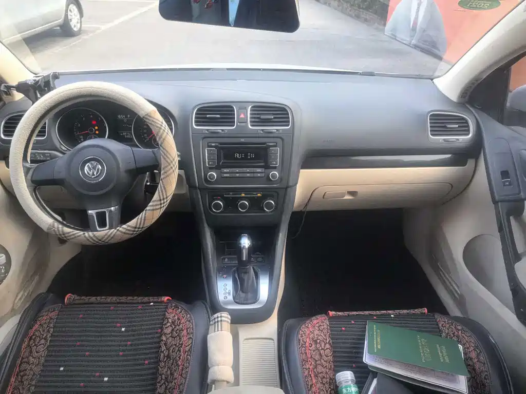 Volkswagen Golf — миниатюра 10