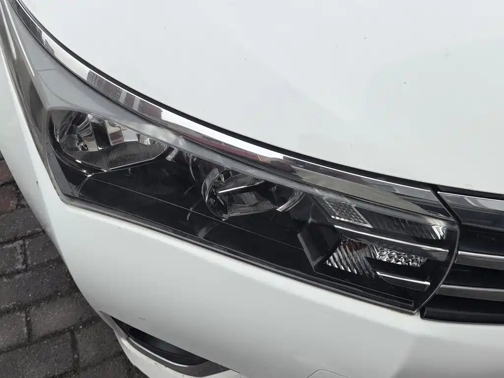 Toyota Corolla — миниатюра 7