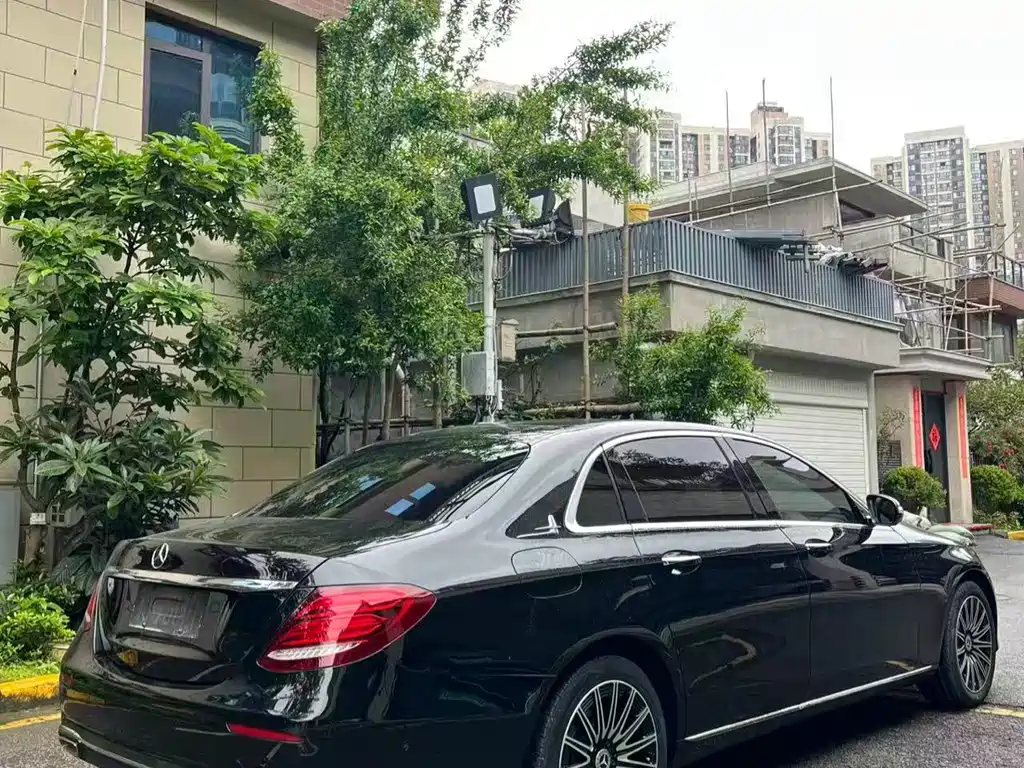 Mercedes-Benz E-Class E 2016 E 300 L Luxury