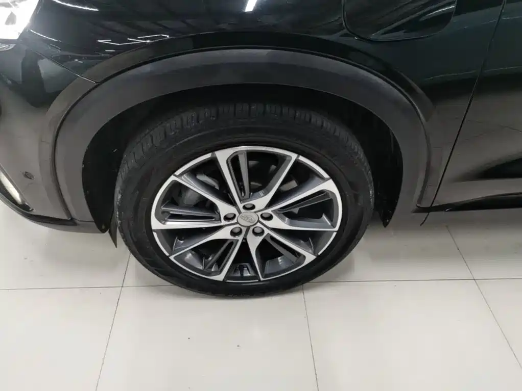Geely Xingyue New Energy — миниатюра 23