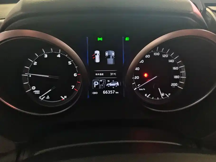 Toyota Prado — миниатюра 14