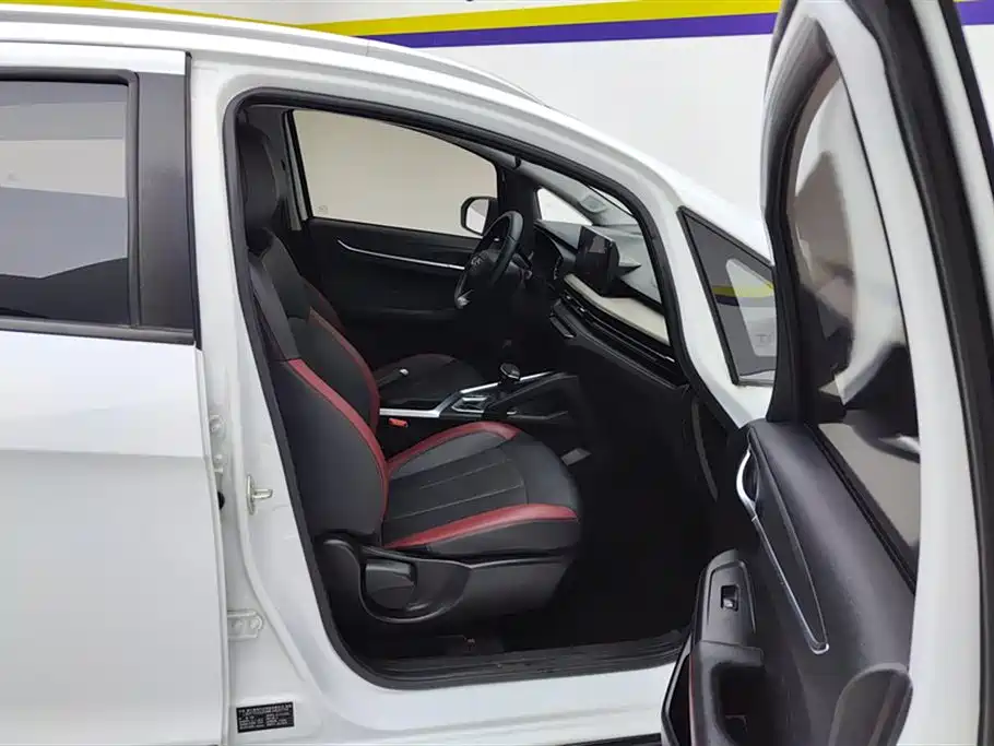 GEELY AUTOMOBILE VISION X3