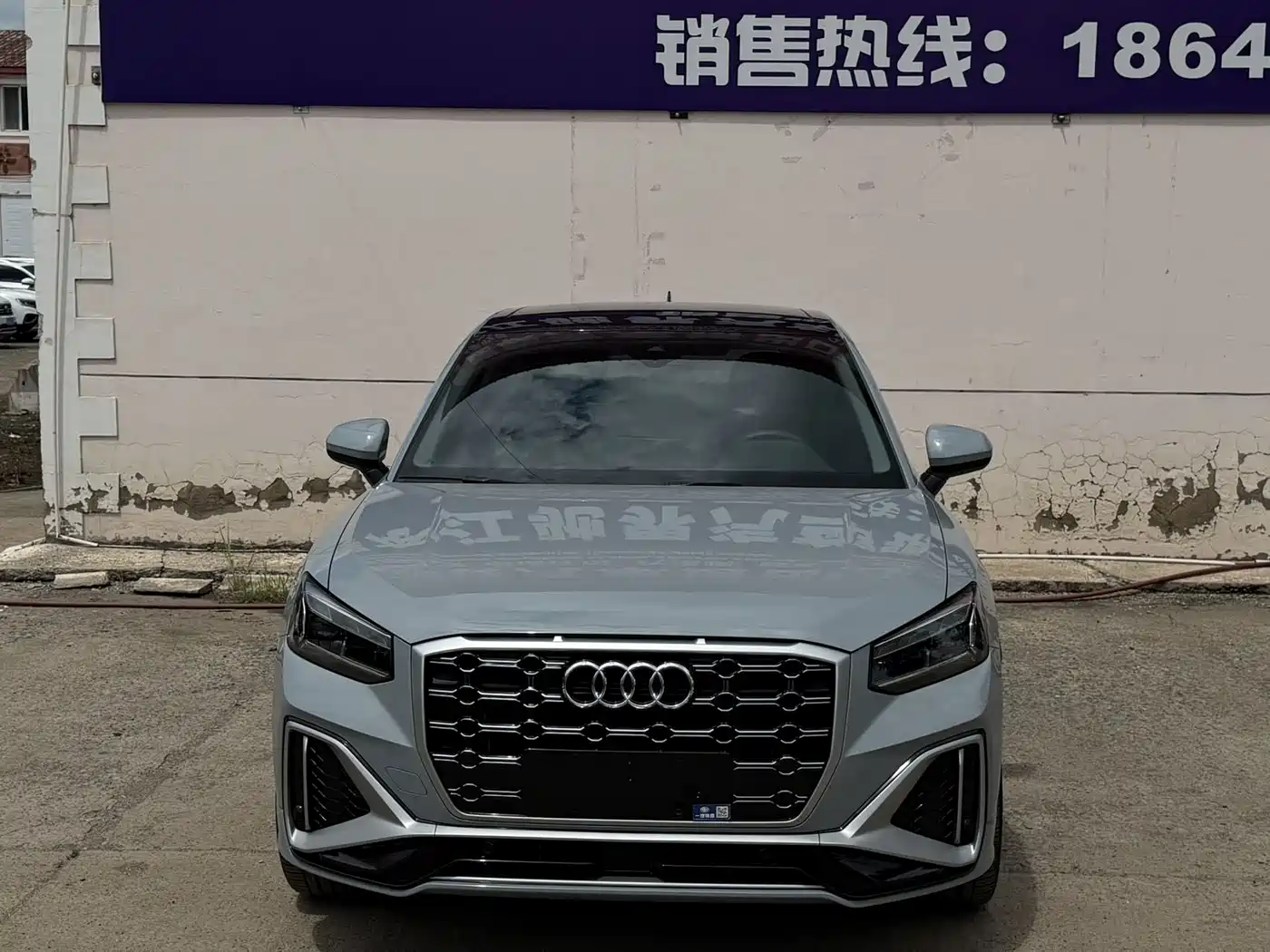 Audi Q2L