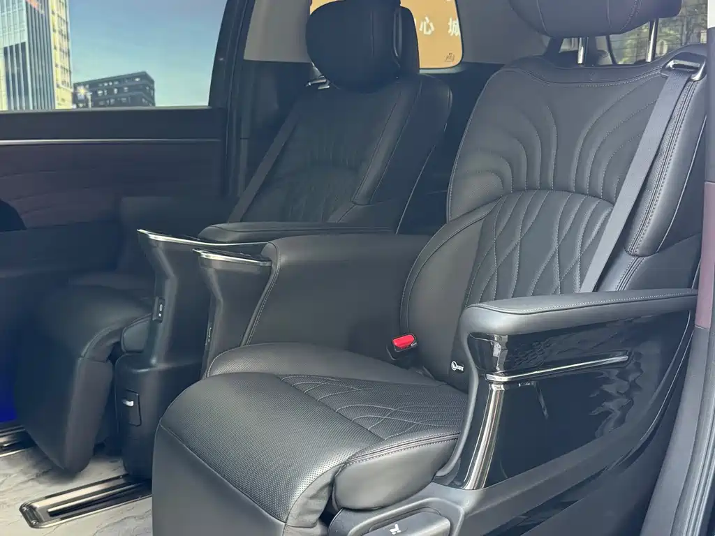 GAC Motor Trumpchi M8 — миниатюра 15