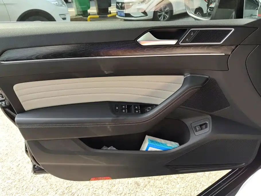 Volkswagen Magotan — миниатюра 7