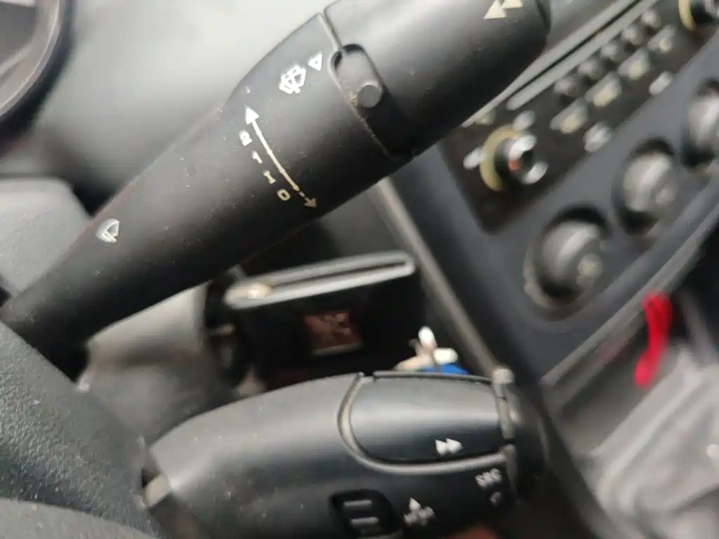 Peugeot 308 — миниатюра 12