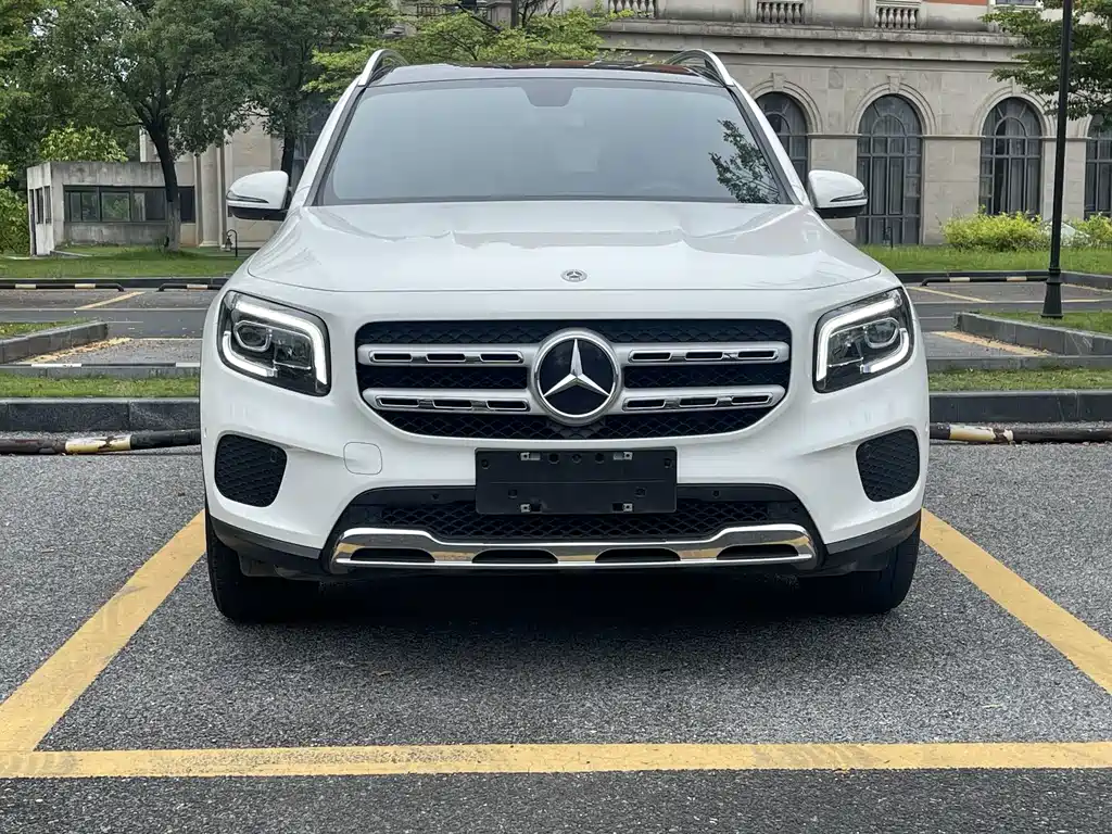 Mercedes-Benz GLB — миниатюра 2