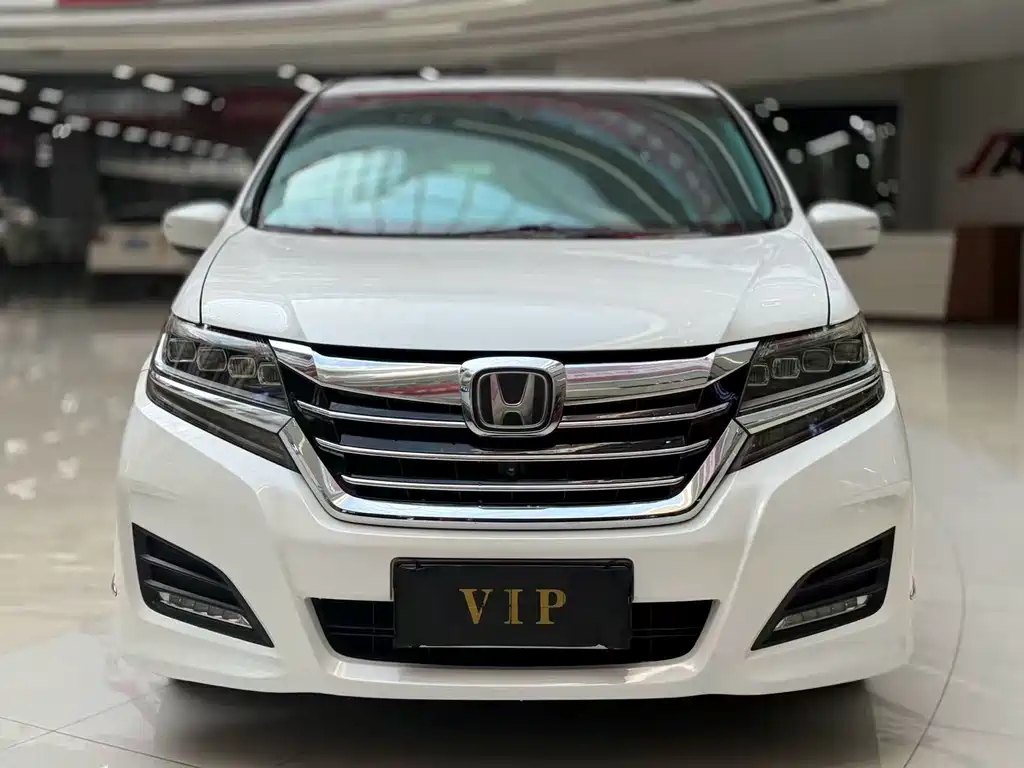 Honda Elysion — миниатюра 2