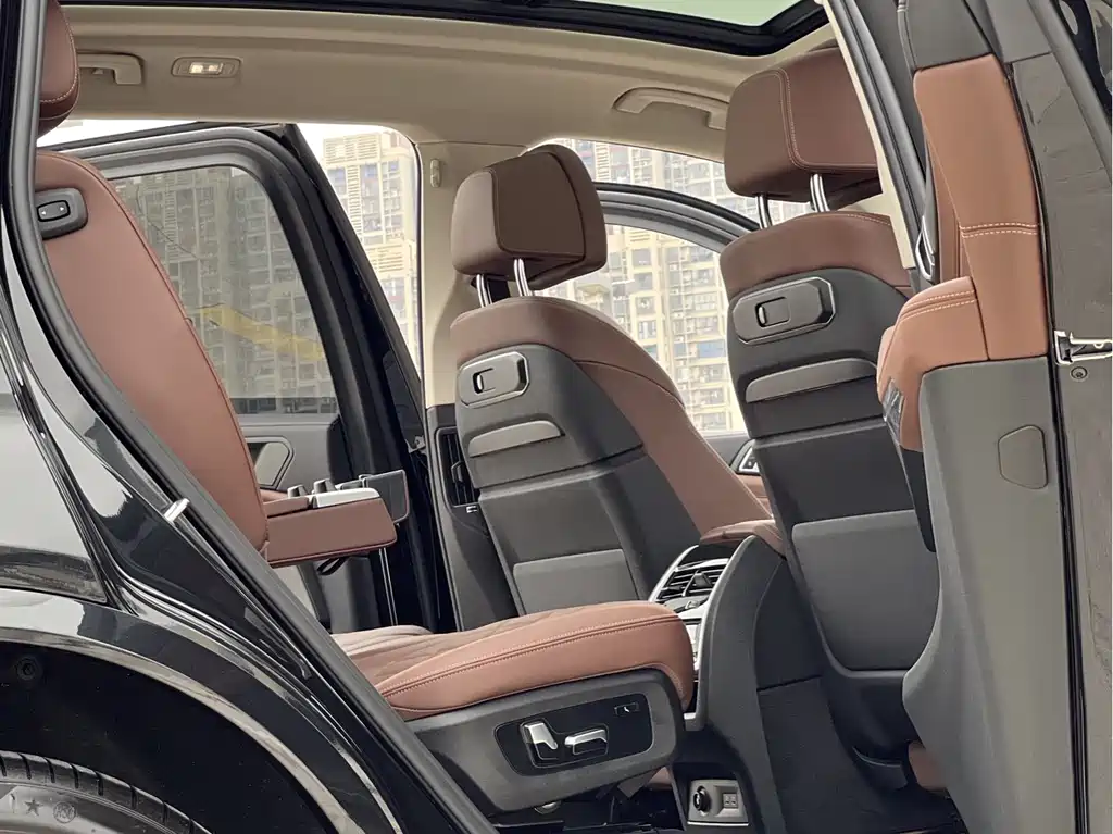 BMW X7 2024 xDrive40i Lead Luxury
