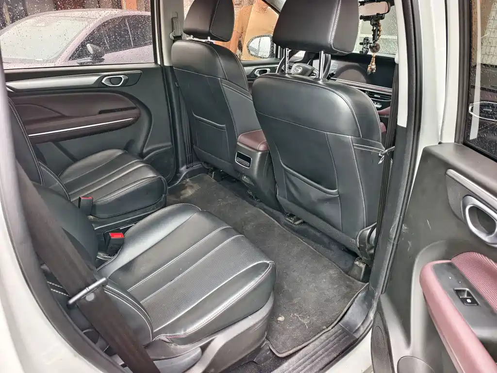 GAC Motor Trumpchi M6 — миниатюра 5