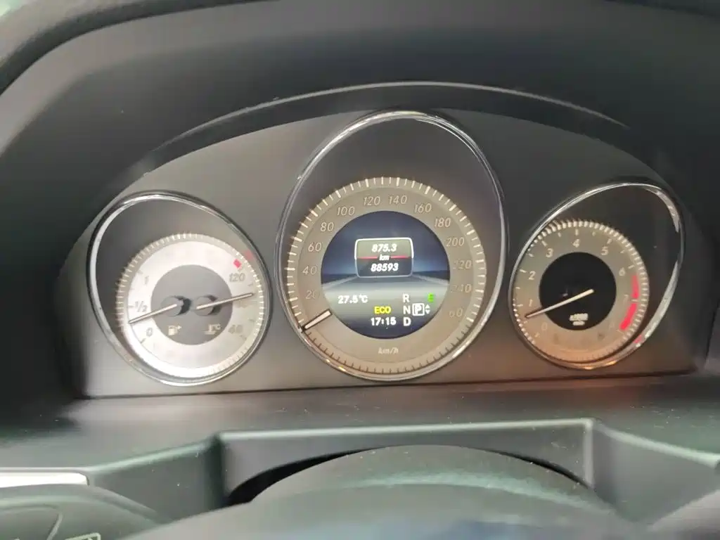 Mercedes-Benz GLK-Class — миниатюра 8